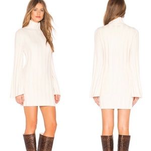 LOVERS + FRIENDS (REVOLVE) ivory, cream sweater dress M Great condition